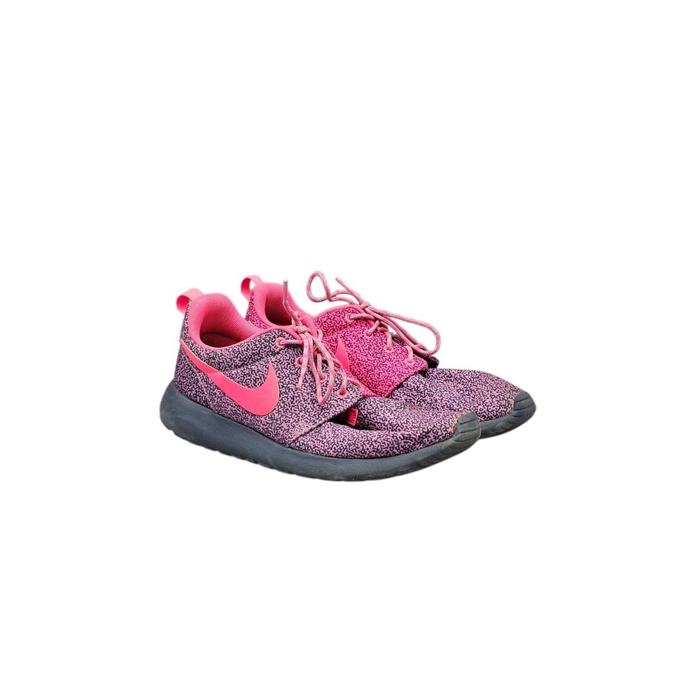 Nike Womens Roshe Run Pink Print Athletic Running Shoes 599432-561 Size 9 US